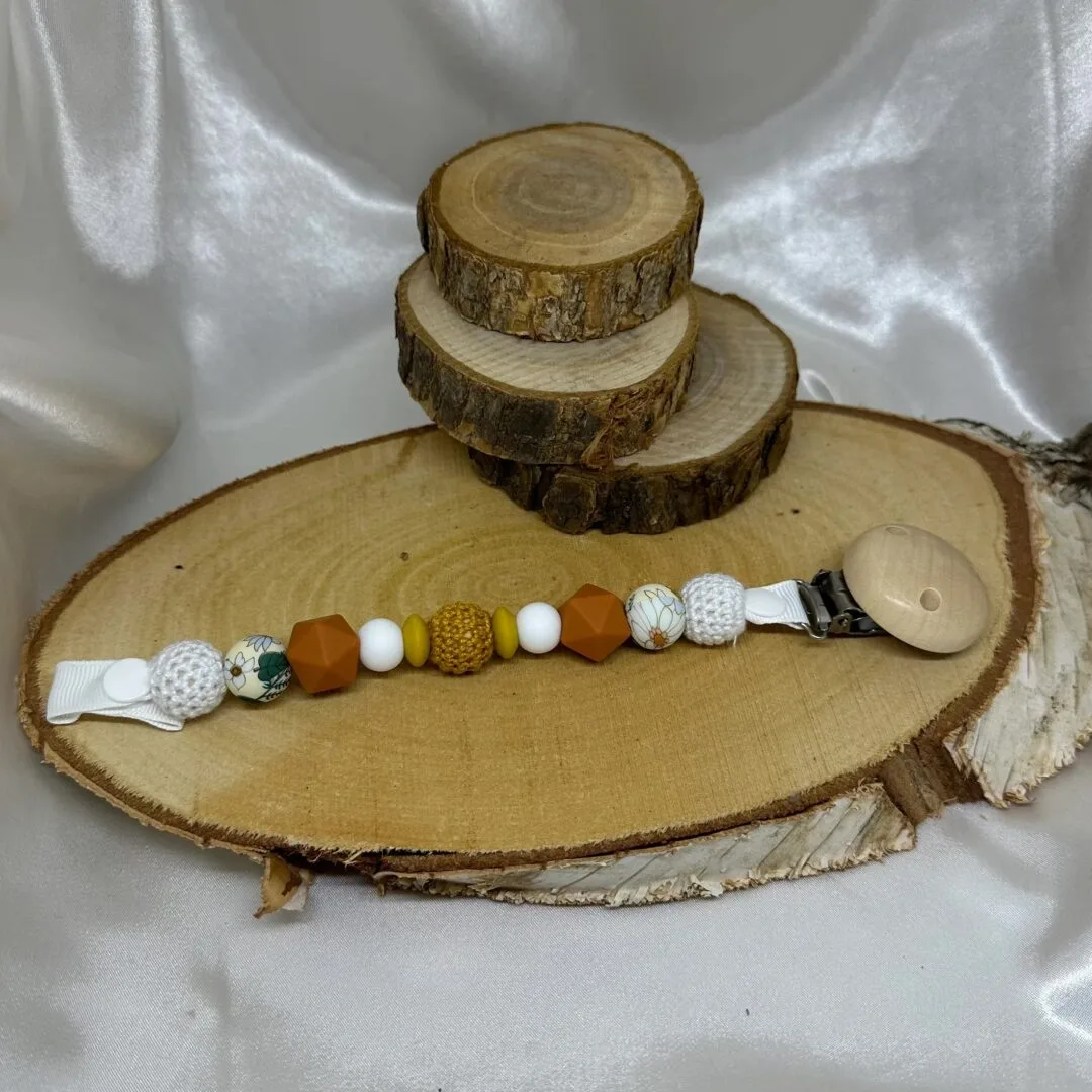 Attache-sucette printemps